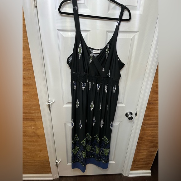 Avenue Maxi Black White Green Sexy Sundress - Picture 2 of 2